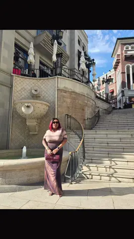 Had three events on Rodeo Drive today. God is good all the time.🦋 Love y’all!😘 #HealingJourney #beauty #faithoverfear #burnsurvivor #domesticviolencesurvivor 