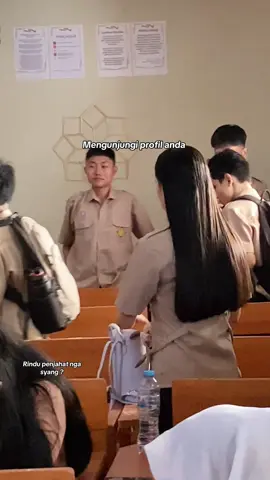 Eeh eeh 😅 #masukberandafyp #sman2kotamobagu #anaksekolah #fypシ゚viral🖤tiktok #fypシ゚viral 