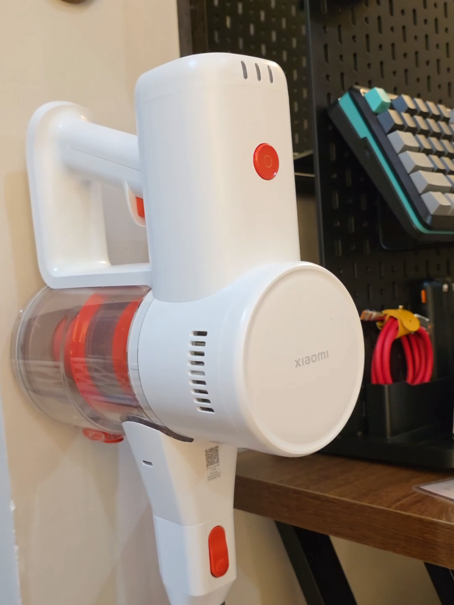 XIAOMI G20 LITE WIRELESS VACUUM CLEANER #xiaomi #xiaomivacuumcleaner #homebudolfinds #powerful #cordless 