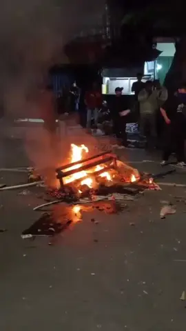 aksi mak