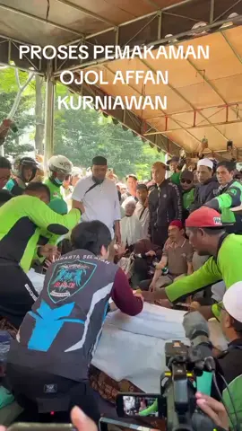 KEPERGIAN AFFAN KURNIAWAN PADA 28 AGUSTUS 2025 ADALAH BUKTI KEKEJAMAN SISTEM N PENINDASAN YANG MENYISAHKAN DUKA YANG MENDALAM #1312  #acab  #brimobpembunuh  #revolusipolri  #29agustus2025 