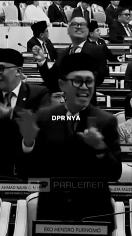 yang kata nya menuju Indonesia emas #dprjoget #dprjogetketawabahagiagajinaik  #dprketawaviralfyp