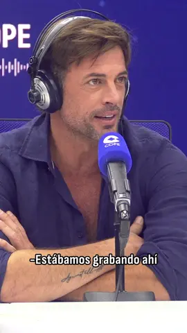😲⛰Unas misteriosas luces y una radio que empieza a pitar... Los extraños sucesos que William Levy vivió en el Teide... #COPE #entrevista #misterio #teide #tenerife #canarias #actor #williamlevy