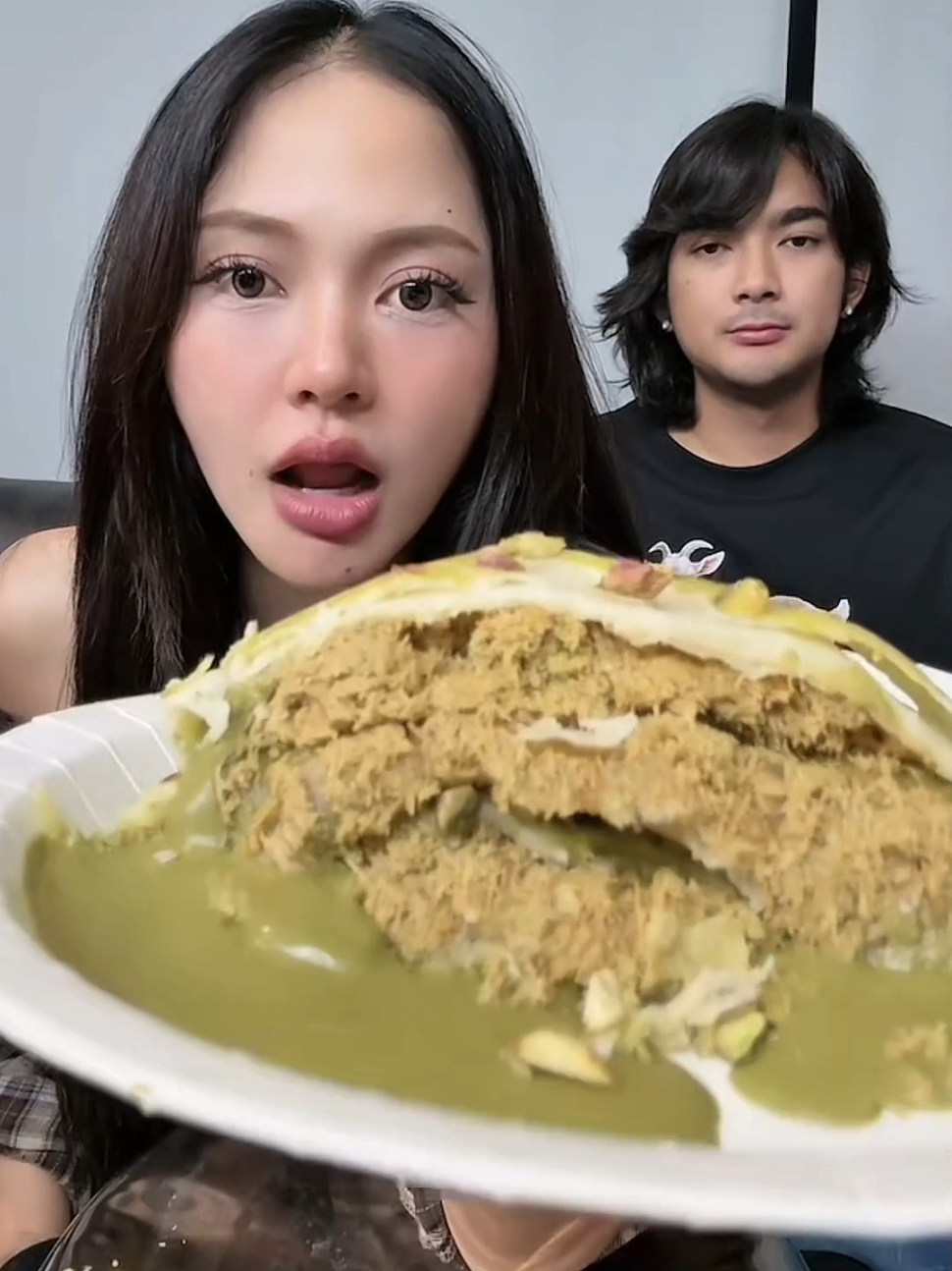 น่าอิสสส 😋 #นะนุ่น #ขนมเปี๊ยะ #เพชรสรินทร์ 