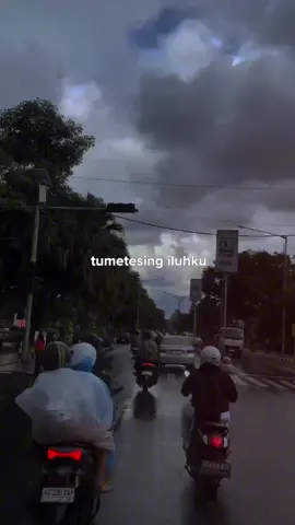 Tumetese iluh ku 🥹 #taliningasmoro #lagujawa #lirik #templatecapcut #capcut