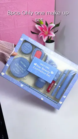 8pcs make up set from ohly one. Kumpleto na ‘to! Wala ka ng hahanapin pa. #8pcsohlyonemakeupset #ohlyonemakeupset #makeupset 