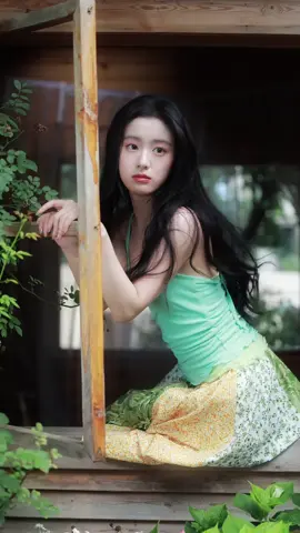 mùa hè sắp kết thúc nhưng tình yêu sẽ luôn nồng nàn và ấm áp, thất tịch vui vẻ 💚💚💚🌿🌿🌿 dy studio 29.8.25 #包上恩 #BaoShangEn #Bao_Thượng_Ân #Bao_Lộ_Giai 