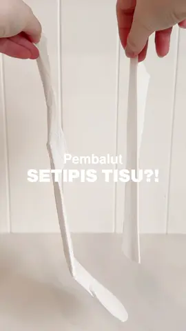 Udah gak jaman pakai pembalut tebal, bikin bau dan gak nyaman! 😭 Saatnya cobain pembalut Femora! Pembalut tipis bikin nyaman gerak, tapi tetap anti bocor 💯 #Femora #SoftPowerForRealWoman #menstruasi #pembalut #haid 