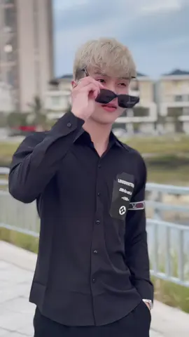Mẫu mới về hàng ae ơi #ao #aosomi #thoitrangnam #vairalvideo #xuhuongtiktok 