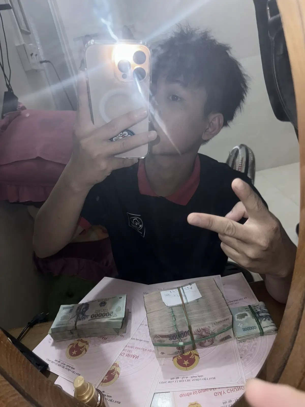 hong biết cap gì