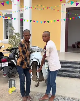 ទំនេរអត់បងទៅយកទៅវត្តជុំគ្នា🗿🗿#meme #100k #fyp 