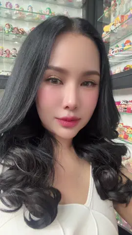 แค่แวะมาบอกว่าหาเพลงแอ๊บแบ๊วหน้าตาใช้ฟิลเตอร์เพื่อให้ลูกค้าจ้างเราไปทำงานไม่ได้ทำท่ายั่วยวนใครนะคะยั่วยวนลูกค้าให้มาจ้างเราไปเป็นพรีเซนเตอร์ในสินค้าจ้าเฮ้อ