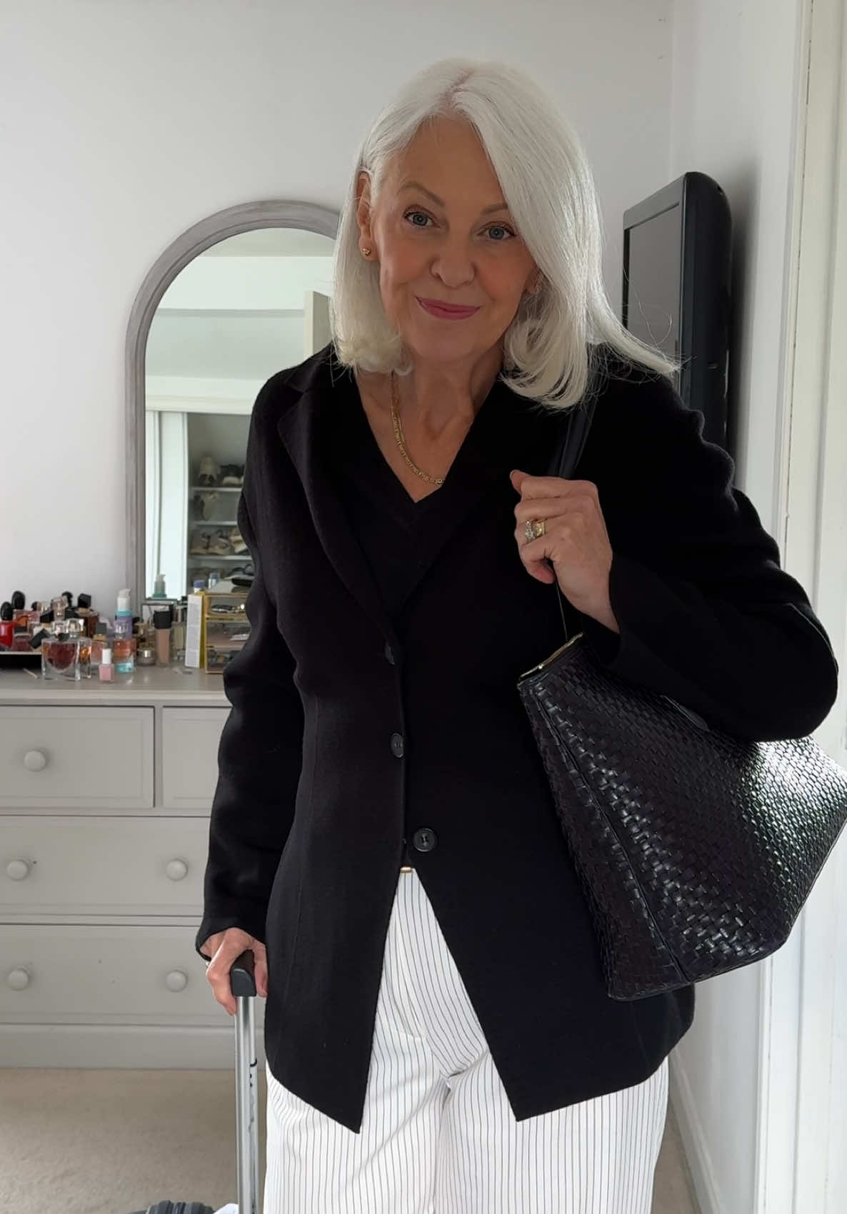 What I’m wearing to travel on a short flight to London  #outfit #traveloutfit #over50 