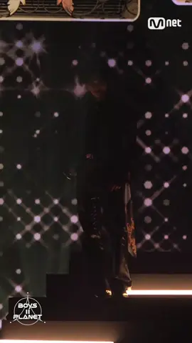 #leo fancam queencard  #boysplanet2 #boys2planet #leeleo #fyp 