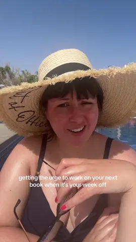 how dare this holiday cure my burnout enough for me to have new book ideas and want to work on them during my week off #BookTok #writertok #author #writer #outofoffice 