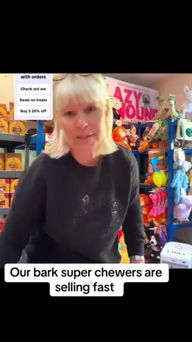 #tiktokmademebuyit #lazyhoundpetproducts #dogsoftiktok #foryoupage❤️❤️ #barkdogtoys 