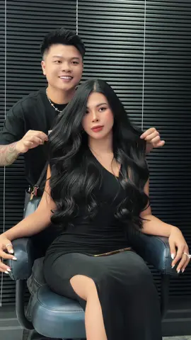 Cuốn hút với tóc đen uốn xoăn sóng lơi lọn to #khôihair #xoănsónglơi #tocdentunhien #trendinghair 