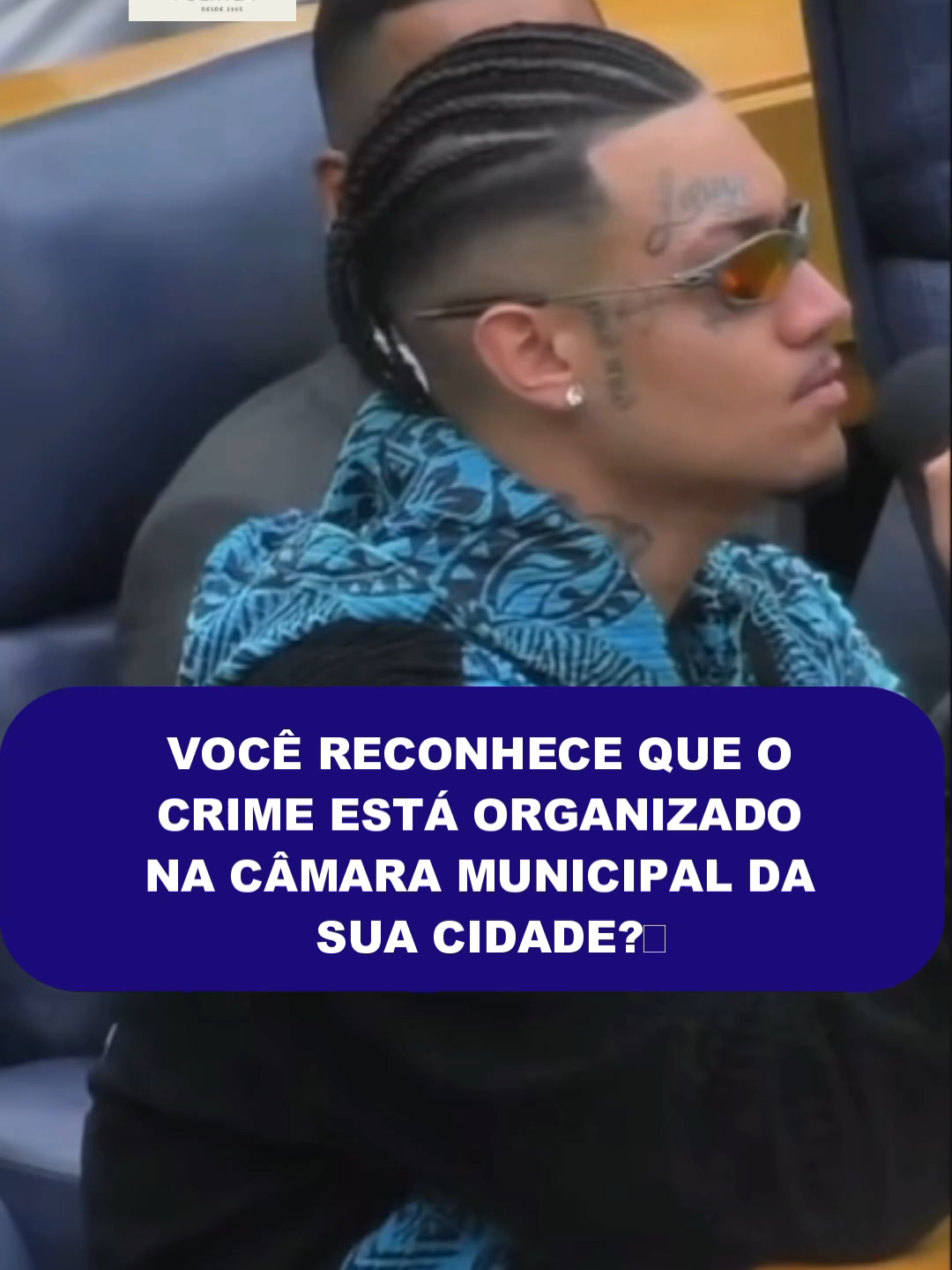 CPI DOS PACADÕES NA CÂMARA MUNICIPAL DE SÃO  PAULO Convidado: Thiago Torres (São Paulo, 19 de fevereiro de 2000), mais conhecido como Chavoso da USP, é um professor, palestrante e youtuber. Formado em Ciências Sociais pela Universidade de São Paulo, tornou-se popular através de um post no Facebook relatando sua experiência na universidade. Seu conteúdo é focado principalmente em questões educacionais, políticas e sociais.