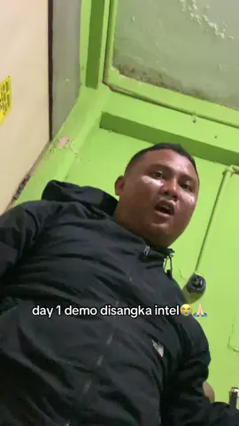 pantesan ditungguin kok pulang kerjanya lama gataunya lagi liat demo malah disangka intel wkwk😭🙏🏻#dewanperwakilanrakyat#demo#ojol#fyp#fyppppppppppppppppppppppp 