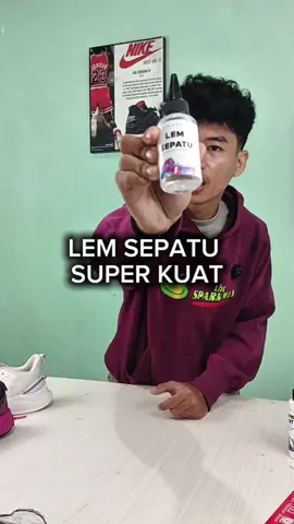Sepatu sneakers rusak? segera perbaiki dengan lem sepatu super kuat chiksdin aja . #lemsepatu #lemsepatusuperkuat #promoguncang99 #gajiansale 