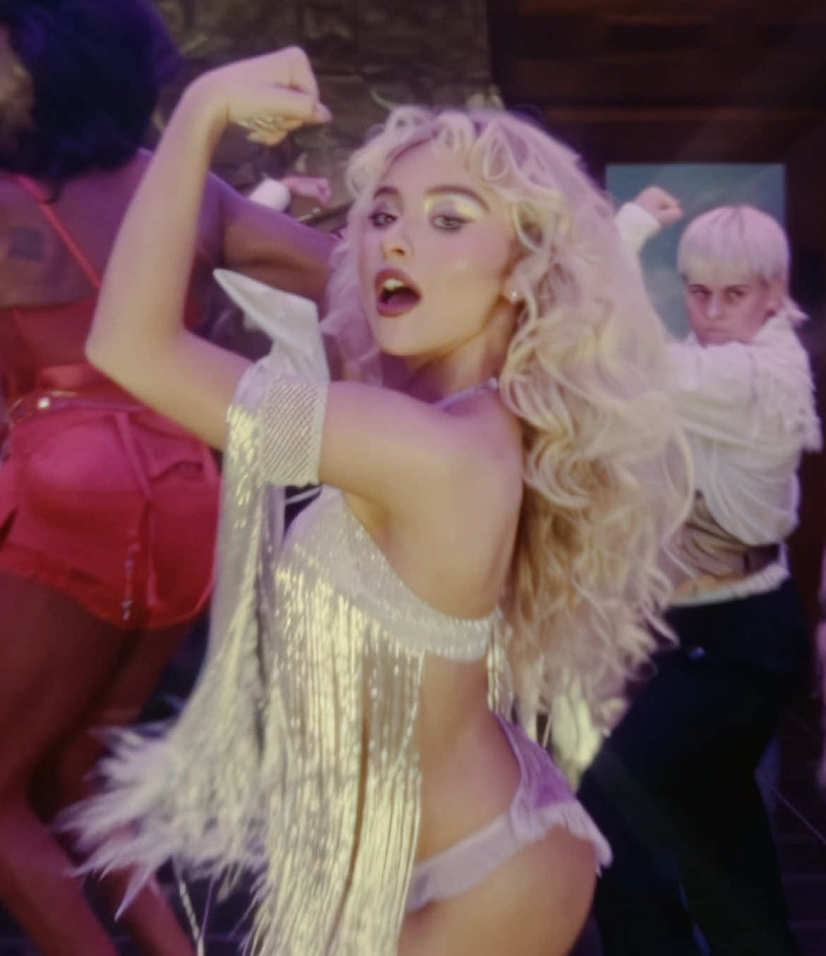 I loveeeeee Sabrina’s music videos! @Sabrina Carpenter  vsdts: @tyler @Paris.shadows @Liya (Taylor’s Version) ⸆⸉ @may🦎 ⸆⸉ @𝒎𝒊𝒂  💋 @LOLA ✿ @Maddie🖤 @Bea 💗 @Laila ✬ @✶𝓵𝓸𝓾𝓲𝓼𝓮✶ @sampada 🫀🫀 @mary 🐾 @🇵🇸  { #mansbestfriend #sabrinacarpenter #tears #musicvideo #edit } Tears music video edit Sabrina Carpenter new album, FAKE BODY FAKE EVERYTHING! 