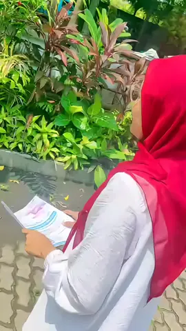 Gaji bukan hanya tentang cukup atau tidak cukup. Tapi tentang bagaimana kita memaknainya. Sisihkan sebagian, bukan karena kita berlebih… Tapi karena di luar sana, ada yang benar-benar membutuhkan. 💡 Bayar zakat saat gajian, agar keberkahan tak hanya sampai di dompet, tapi juga sampai ke hati.  Tunaikan zakat melalui LAZ Albunyan Karena zakatmu adalah harapan bagi mereka