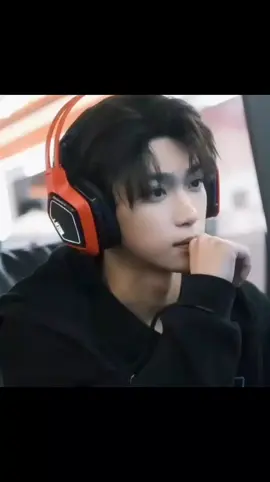 ziyu so handsome 😘🫶❤️  #ziyu #revengedlove #tianxuning #foryou #fypシ゚ 