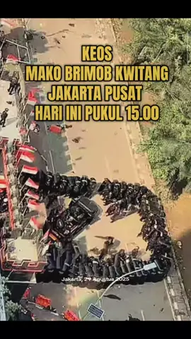 Mencekam.. Bentrok mulai lagi Mako Brimob Kwitang JakPus Ojol & Brimob 💀 #demo #ojol #brimob #fyppppppppppppppppppppppp 