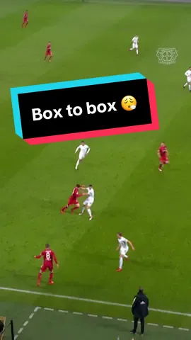 How to play from box to box 😮‍💨 #Bayer04 #footballtiktok 