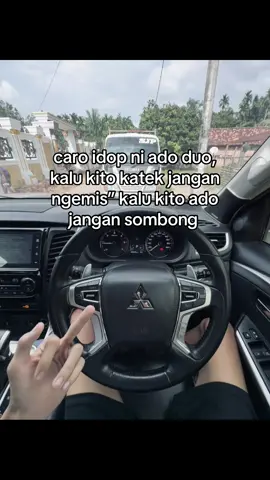 jngn b lh ado sombong pulo nah sudh 😂😂
