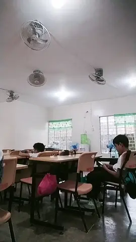 umatake nanamn ang kabaliwan ng tatlong to.