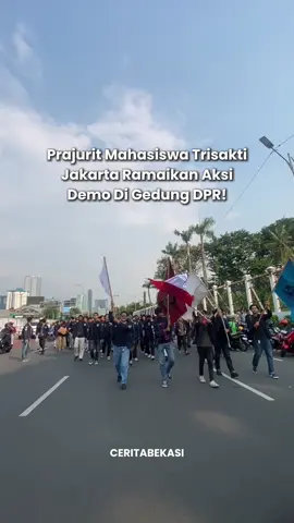 (29/08/2025) pukul 15.30 Mahasiswa Trisakti Sudah hadir di aksi masa demo depan gedung DPR #demodpr #demoburuh #news #demo #fyp