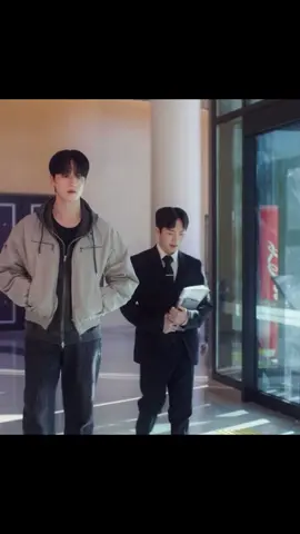 the height difference reminds me of that photo 😭😭 GO WATCH MY BIAS IS SHOWING !! SO EXCITED AND HAPPY FOR KEVIN 🥹 he better get the recognition he deserves my talented king #mybiasisshowing #omegax #kevin #bl #manhwa @OMEGA X 