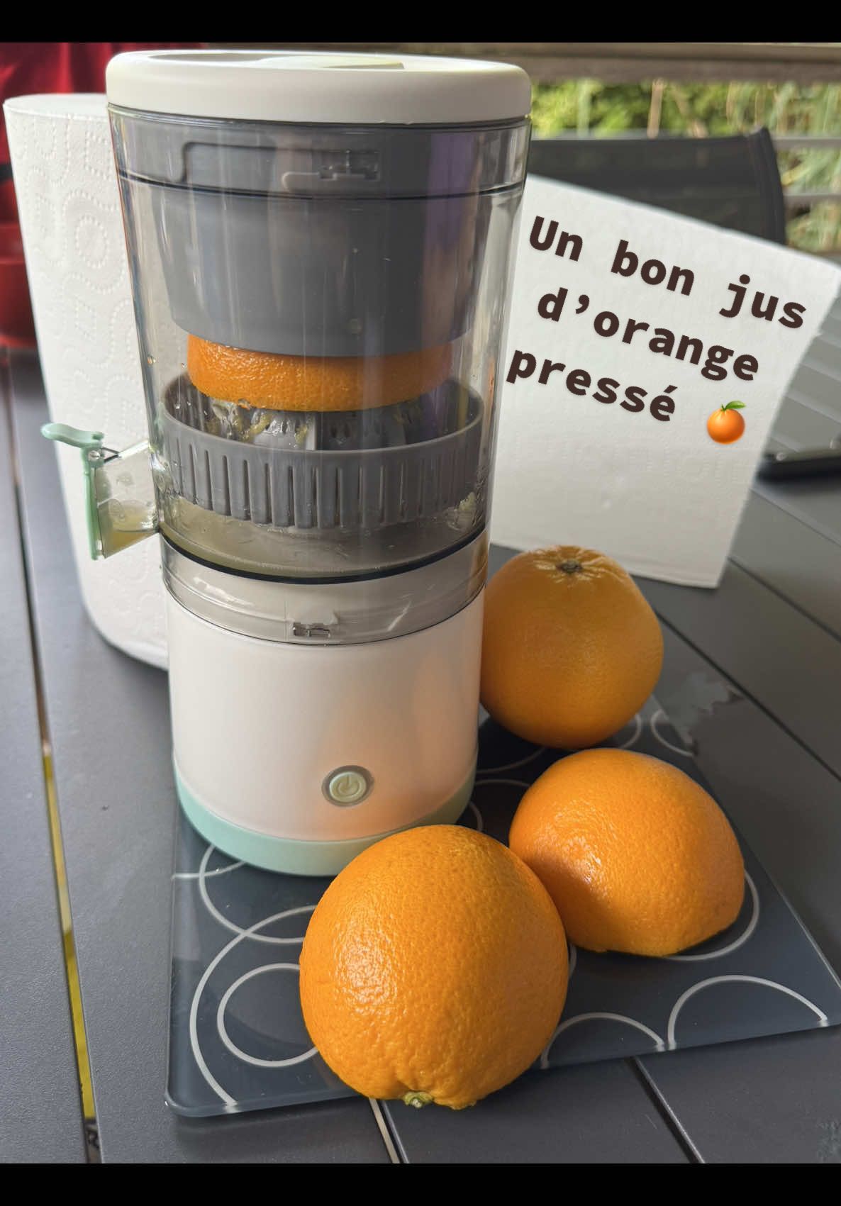 Commencer la journée par un bon jus d’orange pressé 🍊 #sheinhomenouvelledeco#publicité #SHEINforAll #collaborationcommerciale#fyp D24 Déco pour la rentrée : Réveillez votre espace à prix mini ! Utilisez BTS13emmaww76531 pour bénéficier de réductions ! @SHEIN@SHEIN France SHEIN HOME