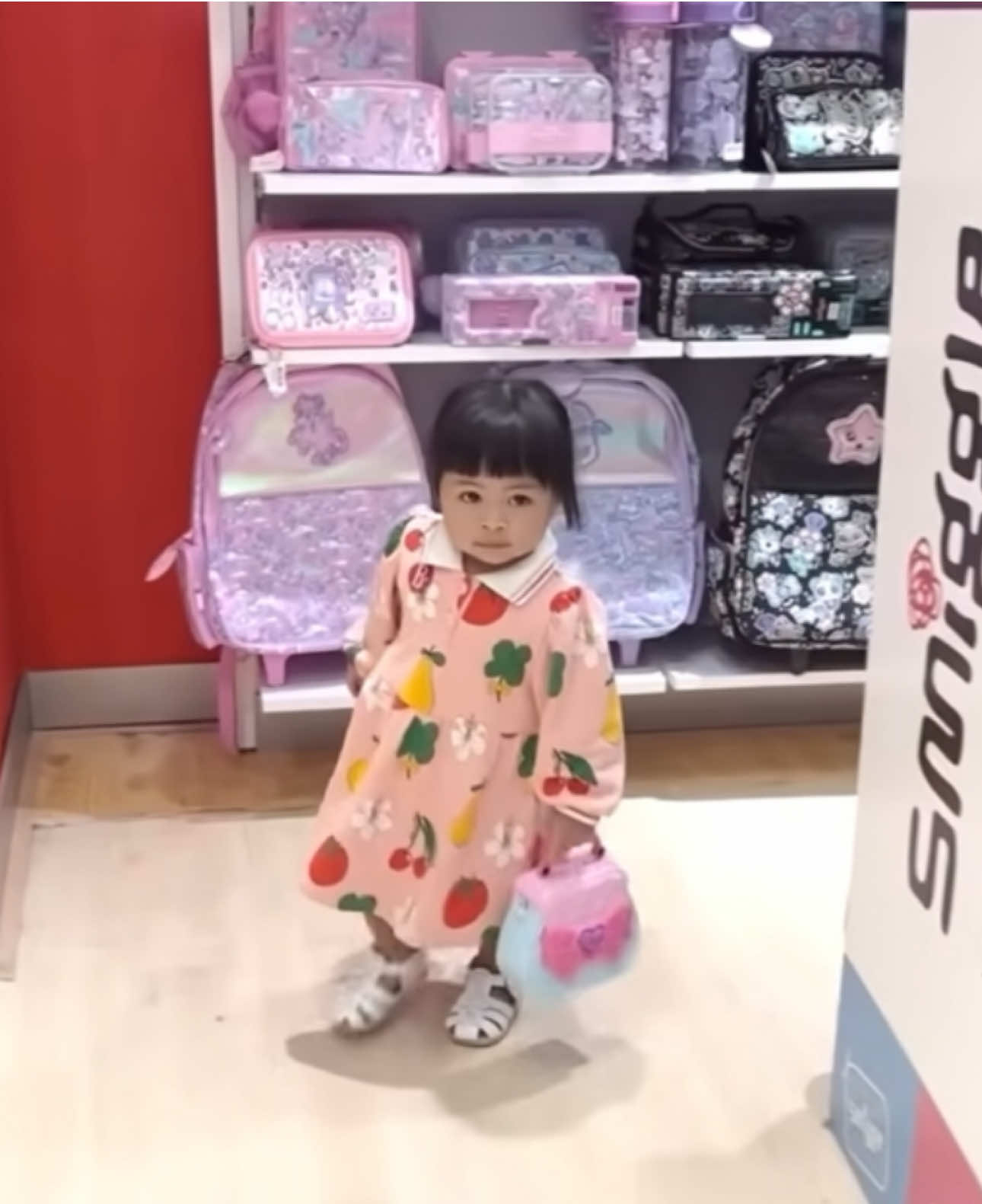 ibu kos lagi shopping 🛍️😎 #lily #princesslily #ranaimamalikaraudhiaandara #raffinagita1717 #shopping 