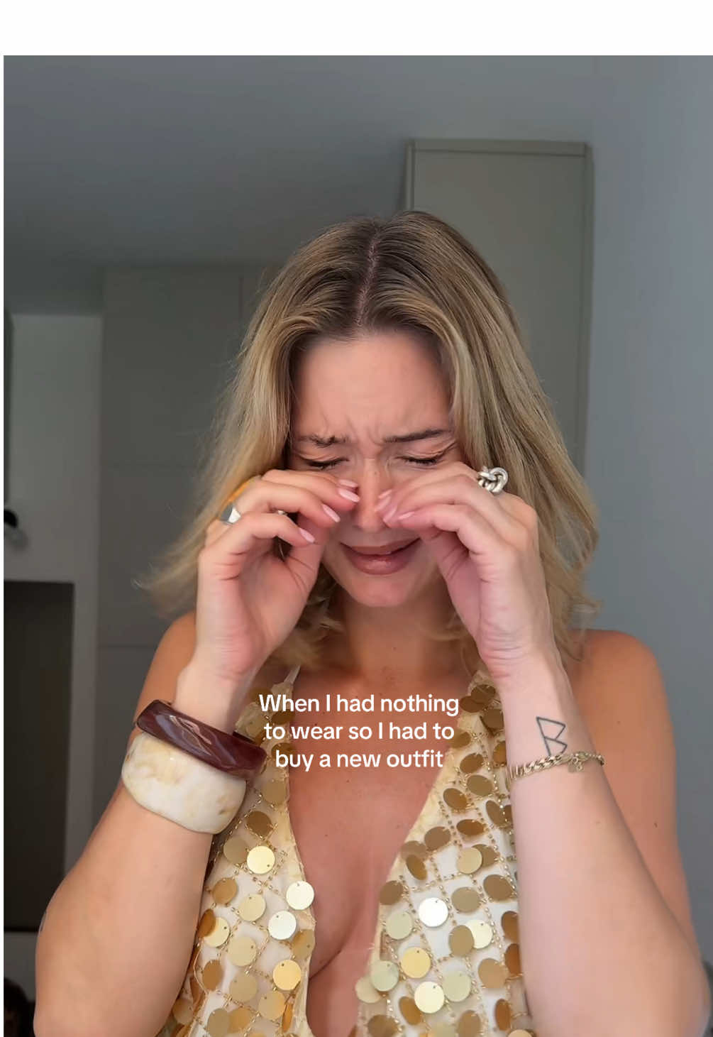 Sorry not sorry @PEPPERMAYO #peppermayo #sequintop #ibizavibe 