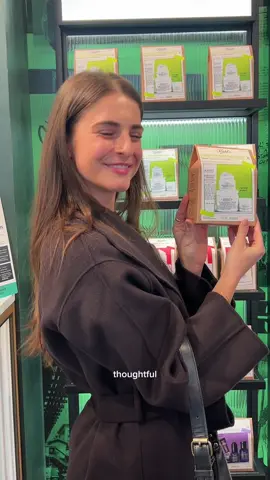 There’s never been a better time to get a complimentary skin consultation and refresh your skincare routine at the new Kiehl's flagship store 🧖‍♀️😍 @Kiehl’s ANZ  #kiehls #kiehlsmelbournecentral 