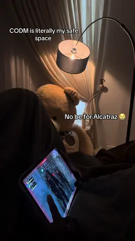 I still prefer Alcatraz to isolated #alitacodm #codm #GamerGirl 
