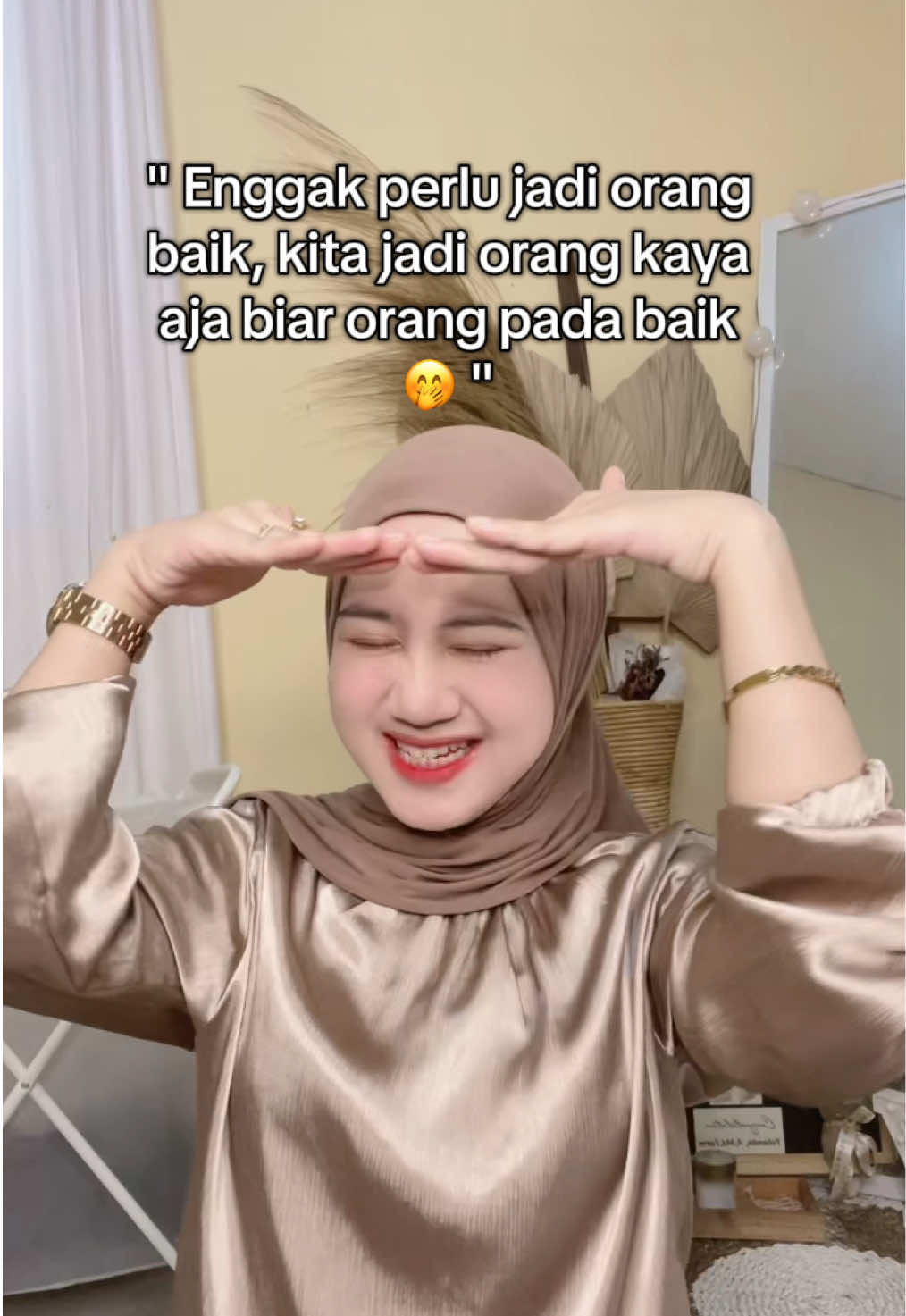 Menurut aku iyasihh ini cara paling ampuh, wkwkw Tebak udah naik berapa kg ??  Baru aja mood main tiktokkk, ada yang sama jadi bumil magerrrran bngt 😭‼️  #bahagia #viral #fyp #daily #fyp 
