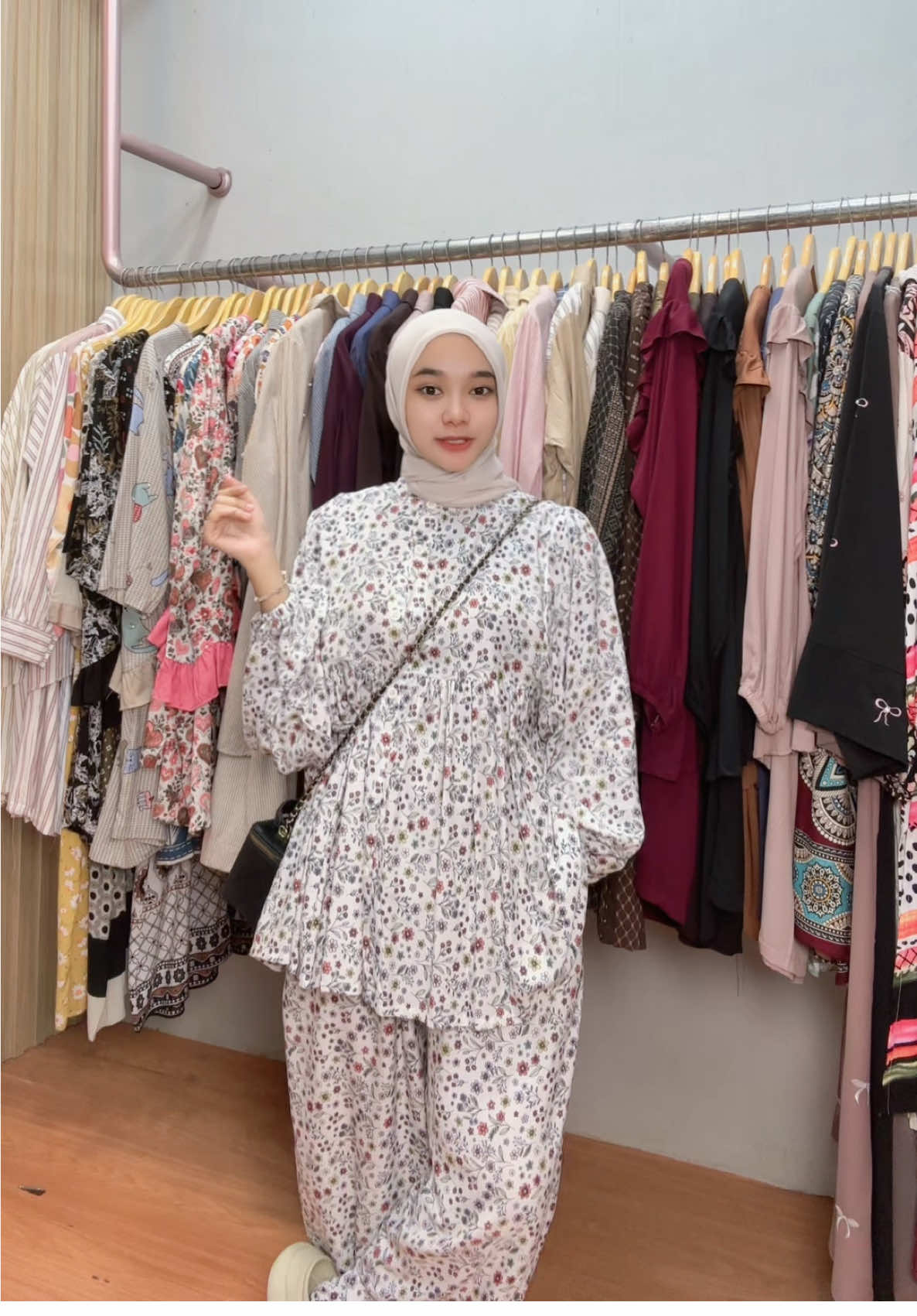 yang udah ikut p.o jolie set hayu absen 🫵🏻😍   #oneset #rayon #onesetmurah 