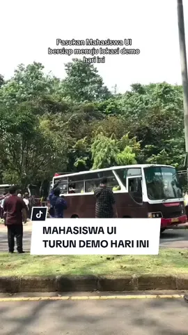 mahasiswa ui turun demo hari ini #ui #demo #bubarkandpr 