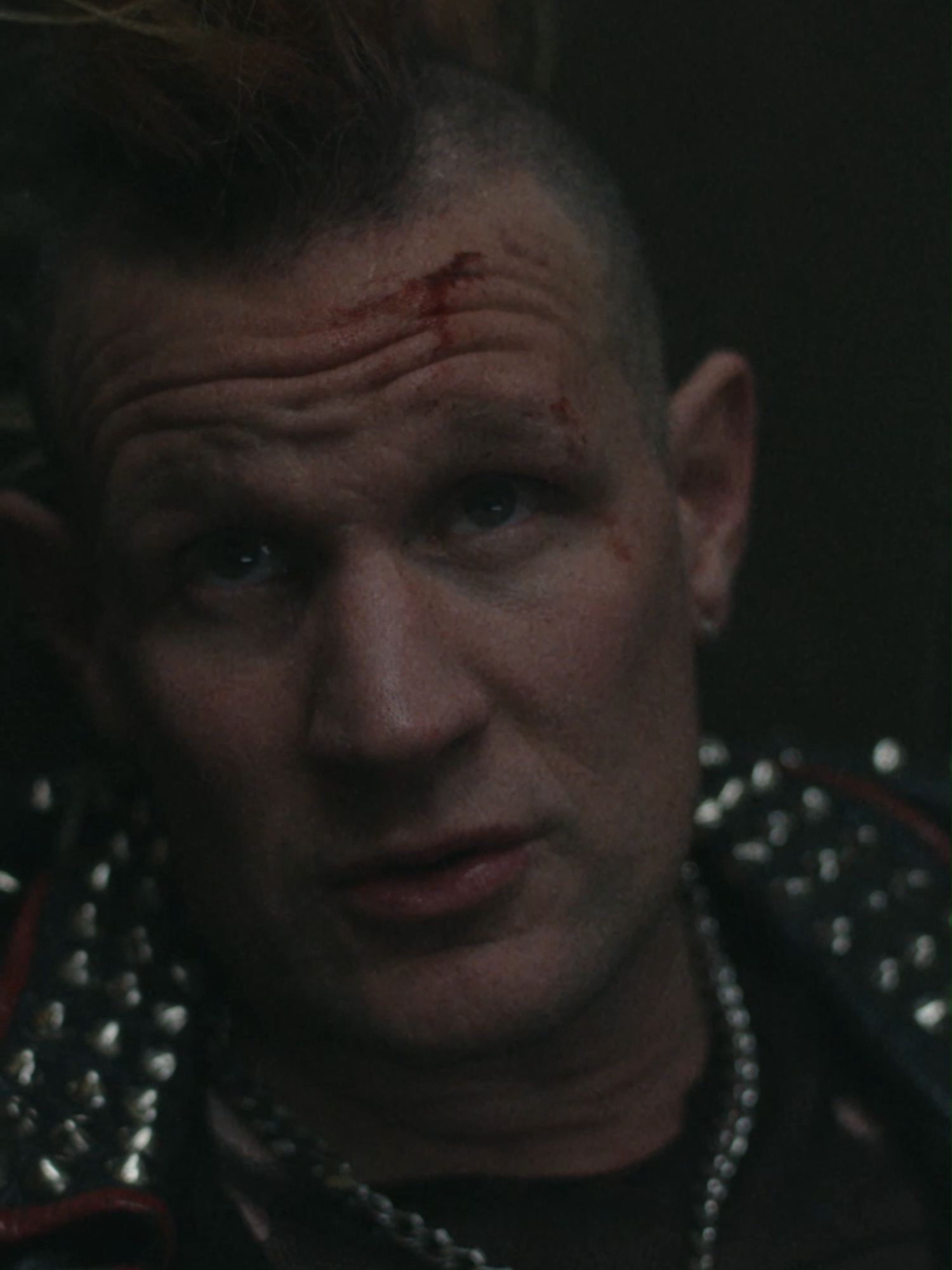 Go behind-the-scenes with Matt Smith in #CaughtStealingMovie in cinemas now. #MattSmith
