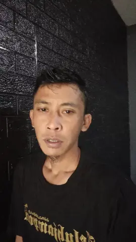 eta oknum Brimob NU ngagiels ojol teh jelema lain?? #fyp #masukberanda #ojol #brimob #mangkifly 