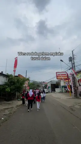 #jalansantai #pasar #lewatberanda 