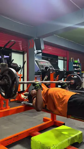 No pain No gain #fyyyyyyyyyyyyyyyy #GymTok #Fitness #viraltiktok #foryoupage 