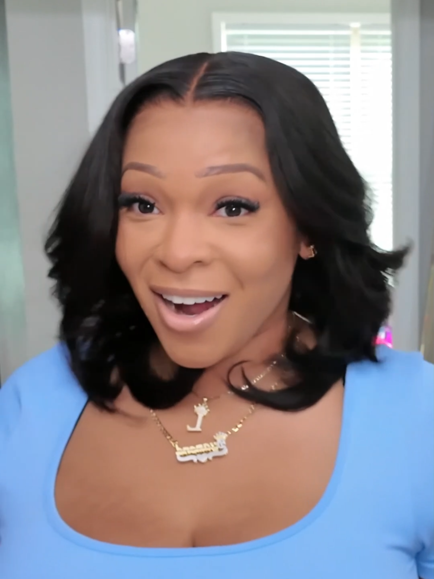 It’s hard to believe it’s not real hair! Effortlessly gorgeous and perfect for any occasion! 😍💫Same wig: LFB041 from www.myfirstwig.com #protectivehairstyle #humanhairwig #wavywig #messywaves #myfirstwig_com