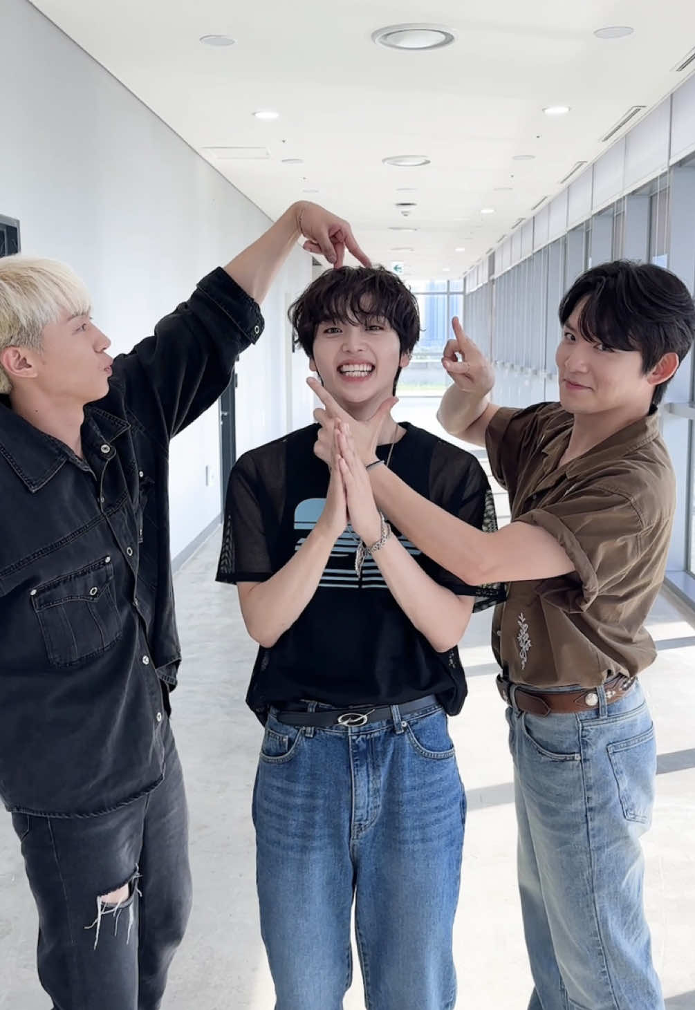 달콤한 이 기분 🍒🥧 with #크래비티 #형준 #HYEONGJUN @CRAVITY  #TEENTOP #틴탑  #RICKY #리키 #CHANGJO #창조  #JUST15_TEENTOP #CherryPie  #CherryPie_Challenge 