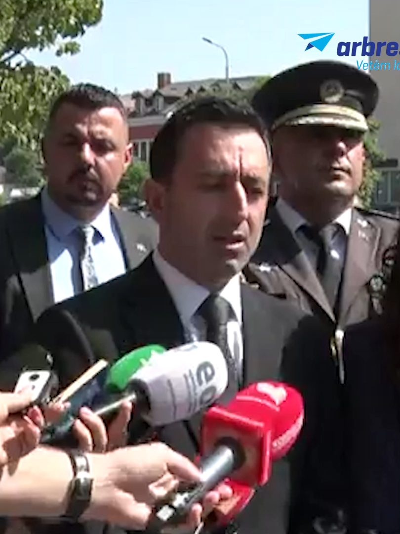 Basha: I bëj thirrje ndërkombëtarëve të shtojnë presionin mbi Serbinë që tregoj për fatin e të pagjeturave