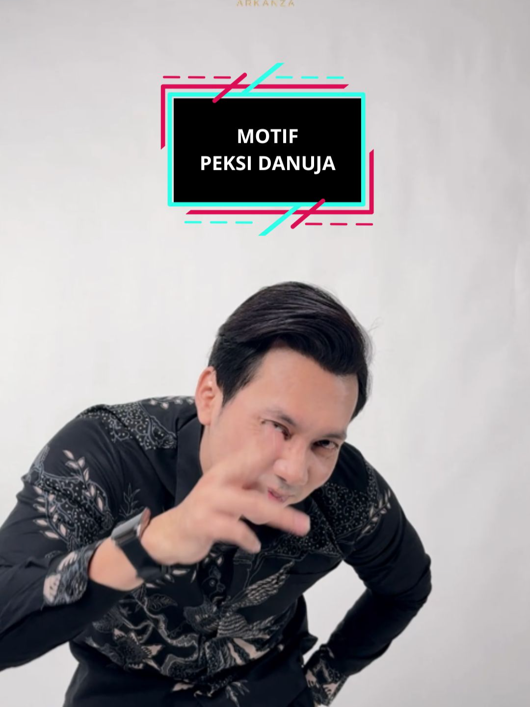 ready stock! Motif Peksi danuja, Full hitam, keren maksimal. #fyp #batikarkanza #kemejabatik #batik #slimfit #batikslimfit #WIBGajian #BeliLokal #Agustus #promo #2025 #selasabergaya #cardigan #jaket #hoodie #kaosdistropriakeren #guncang88gajiansale