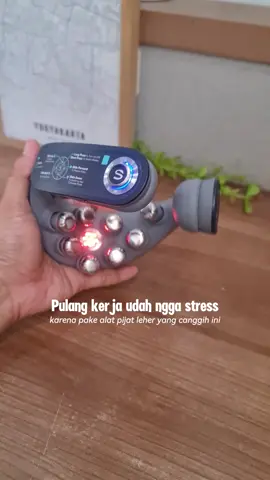 Bagian 1 | kalo lagi pegel atau stress pake alat pijat leher ini aja #alatpijat #alatpijatleher #neckmessager #skgg7pro #gajiansale #promoguncang99 #modalkontendoang 